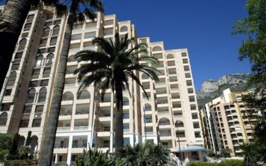TERRASSES DU PORT